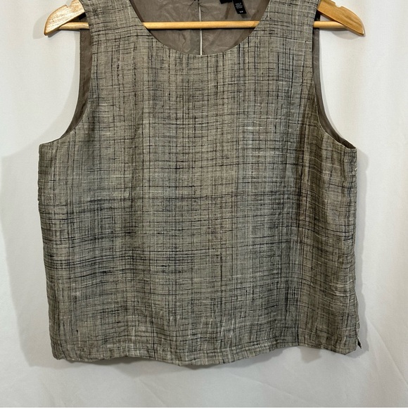 Eileen Fisher 100% Silk Sleeveless Top - Picture 3 of 8